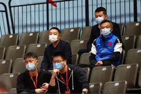 陈梦孙颖莎连番逆转，深圳大学3比1山东鲁能首捧“凤杯”｜乒超联赛图片