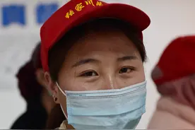 对口扶贫 甘肃天水姑娘长途1400公里来津务工图片