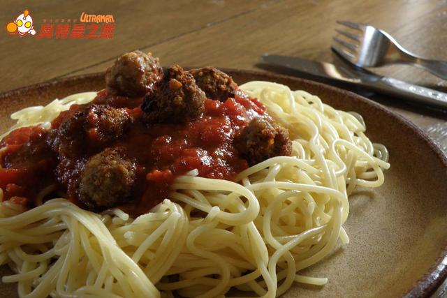 奥特曼之堡——堡者无敌