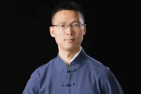 练太极拳胯腿疼是为什么 谢明太极课堂82视频封面
