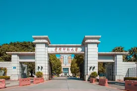 华南师大、深圳大学和南方科技大学2021届保研率，后者23%图片