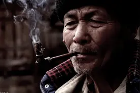 爷爷：95年的人生，独身65年，晚年却只活在自己的世界里图片