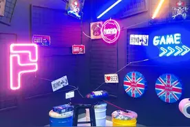 换装自拍，你要不要也来体验一下？图片