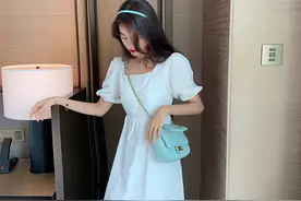 三款均价百元小香包，小清新，拍照必备，学生党也无压力图片