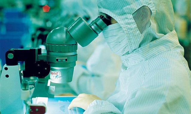 芳香L-氨基酸脱羧酶缺乏症是一种罕见的，由多巴脱羧酶缺陷引起的