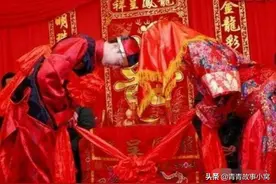 恩爱夫妻成亲20年，丈夫病逝后给妻子托梦：来生再不想遇见你图片