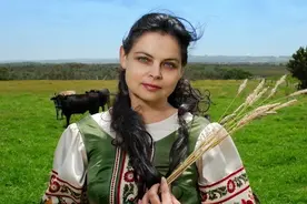 俄抛97%美债,向中国运送千万现钞,愿提供168万公顷土地后,有进展图片