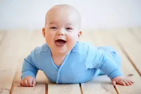 新生儿都是统一的“塌鼻梁”？家长做好铺垫，宝宝才有逆袭的机会图片