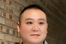 岳云鹏晒仿妆，仿得太像贾玲被批不厚道，网友：内涵私生女风波？图片