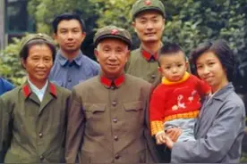 陈毅之子陈小鲁：因为性别险些被“抛弃”，最后成了粟裕的女婿图片