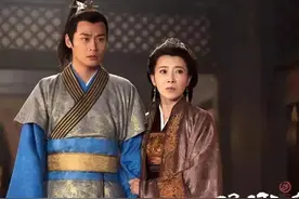 10部“儿子比妈大”的剧，最多的有儿子比妈妈大12岁，强行装嫩图片