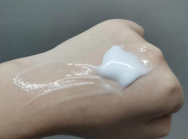 油皮适合用的身体乳