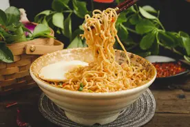 发胖的原因不只是甜食，如果经常吃这几物，可能不容易减掉赘肉图片