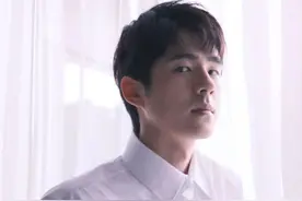 小八卦，吴亦凡，鹿晗黄子韬，王一博图片