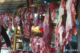 市场买牛肉，还有多少人分不清黄牛肉和水牛肉？牛贩子说出大实话图片