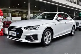 轴距超2米9，油耗不到7L，豪华合资中型车，实拍奥迪A4L图片