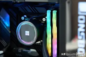 科赋KLEVV CRAS X RGB DDR4-3200 16GB*2简测图片