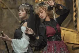 十几岁的女孩超喜欢的穿搭，暗黑风lolita，甜美的像是夏天的风图片