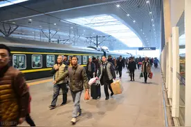 无根的一代，城市化的必然结果，漂泊还是新生？图片