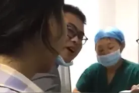 江苏一产妇生下女儿后，全家人开心到欢呼大叫：现在女孩好吃香图片