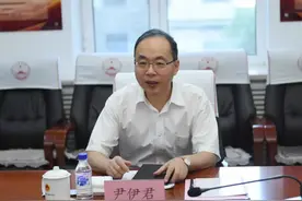 克服五种倾向 实现一体推进图片