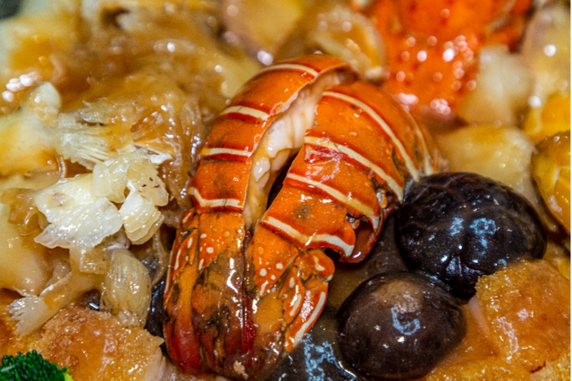 花胶花菇焖猪脚 2026年花胶花菇炖猪肉的做法