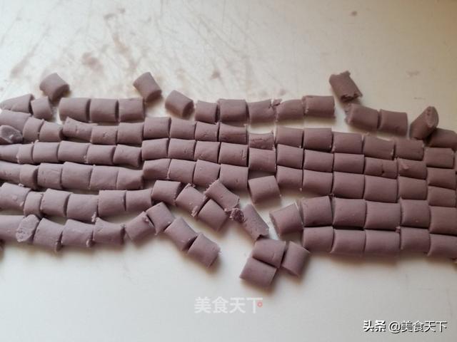 芋头的8种吃法！软糯入味，下饭又解馋，做一大盘都不够吃