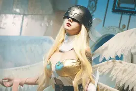 高颜值美女COS天女兽，只因身材太好，美到快让人窒息了图片