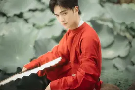 虎牙迎“地震级”更新，出现PDD同款房间号，此人房号无限接近UZI图片