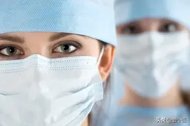 老奶奶反复发烧做了各种检查没找到病因，主任只说要复查这个图片