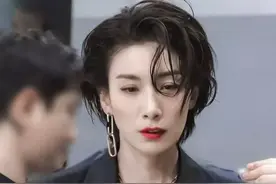 掰弯全世界的女人！逆天颜值，男女通吃：我直接叫声老公不过分吧图片