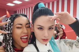 程莉莎发博向吉克隽逸道歉，自称是好闺蜜却连微信好友都不是图片