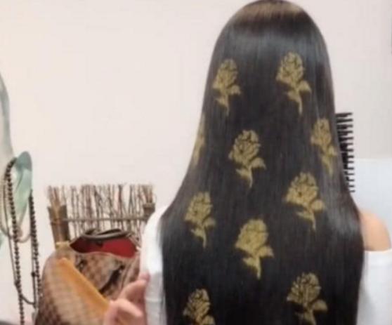 女巫变美女攻略（美女失恋去理发）