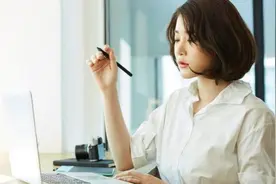 35岁以后私企女员工的下半场在哪里？图片