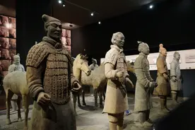 中国历史的时空坐标，四个时间坐标点，五个空间坐标点图片