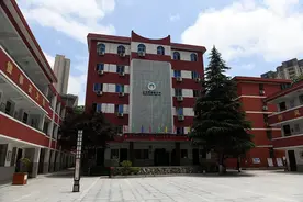 办人民满意的教育 | 打卡航天城实验小学图片