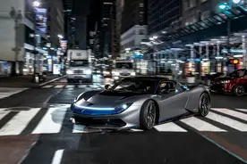 1900马力的Battista，顶级跑车之王驾临图片
