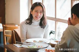 丈夫深爱妻子，不一定会说“我爱你”，行动却齁甜图片