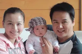 50岁张庭辟谣生三胎，曾经做9次试管婴儿，3年打了1000针图片