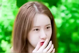 林允儿小姐姐，好可爱，感觉夏天一下就变美好了图片
