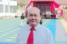 耄耋岁月夕阳红图片