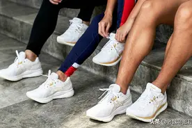 拒绝跟风，脚踏实地，亚瑟士Evoride，高性价比推动力跑鞋图片