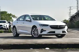 凯迪拉克同款2.0T+9AT，君威降到15万多已彻底卖火图片