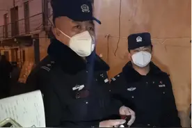 泪目!济南民警倒在抗疫战场上 14岁儿子给昏迷中的爸爸写了一封信图片
