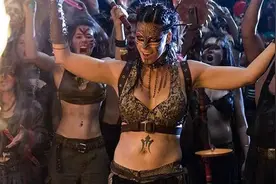 最近丧尸电影比较火，今天就推荐九部生猛劲爆的变异丧尸动作电影图片