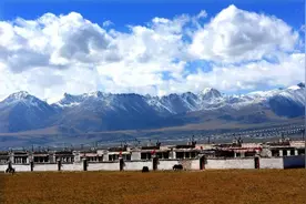 中国没有树的城市：遍地高山绿地，却没有一棵树图片