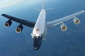 找死！美军监测船进南海禁区后关闭识别系统潜行，美军机也来监视图片