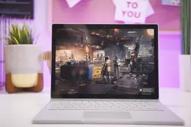 微软surface book 2上手体验，工作吃鸡两不误，还要什么MacBook视频封面