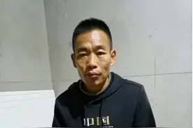 对话河南服刑22年出狱男子：手拿馒头被警察带走，死者弟弟不信我是凶手，当天我们曾一起看戏图片