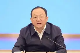 杨懿文被查图片